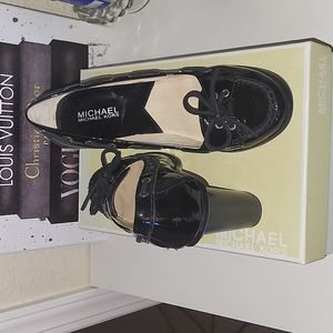 Michael Kors Tabitha pump patent leather black, sz 7.5, comes with …